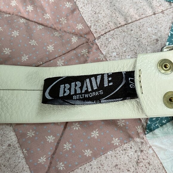 Vtg Brave Beltworks Leather Belt Womens Buckle Made in Italy White Silver 80s - Picture 4 of 10